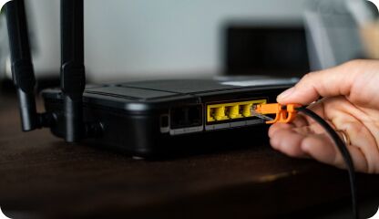 flyCom network